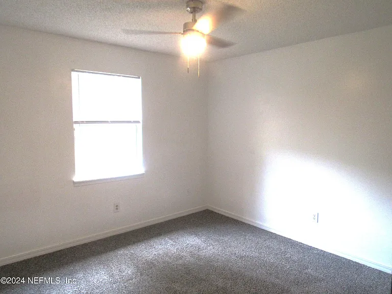 11722 Tanager Dr — Photo 13