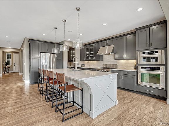 2nd image of 10482 Marigold Court