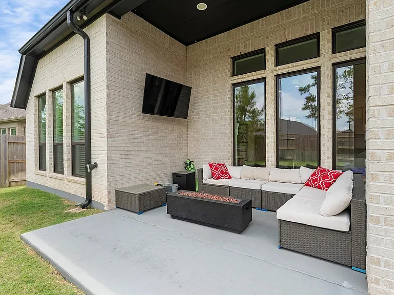 13022 Soaring Forest Dr — Photo 33