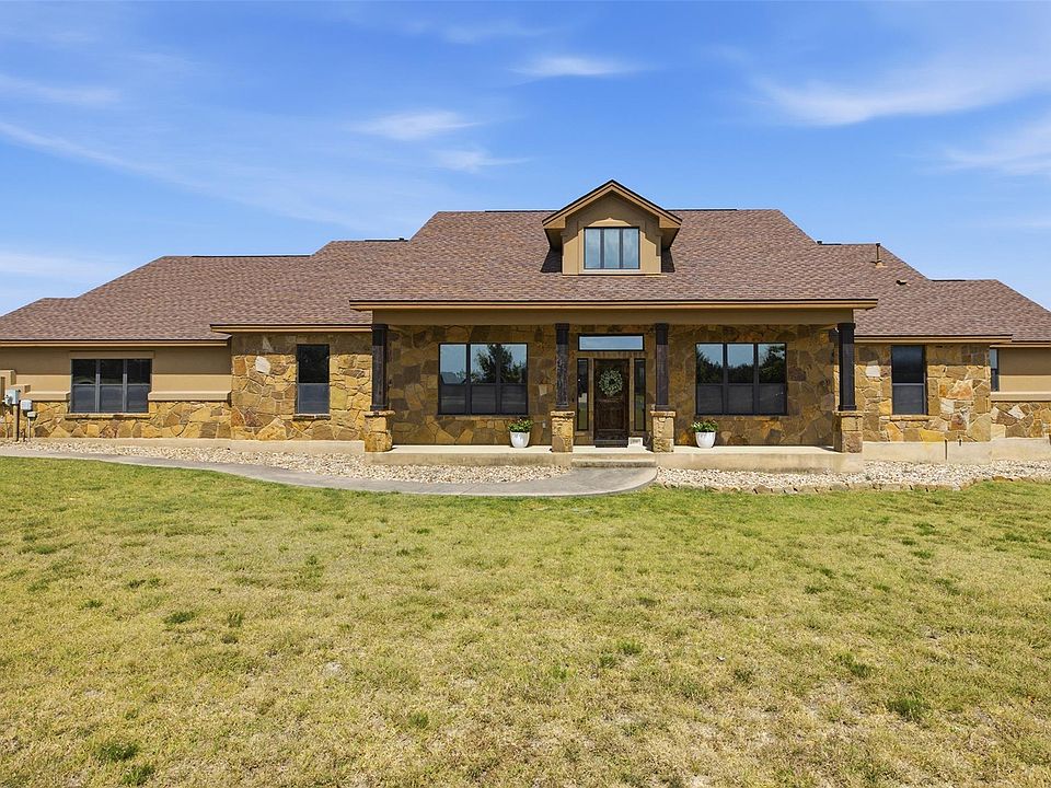 1st image of 116 Sarahs Ln