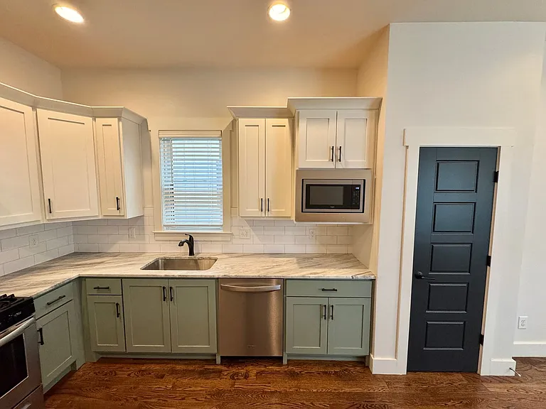 513B Weakley Ave — Photo 17