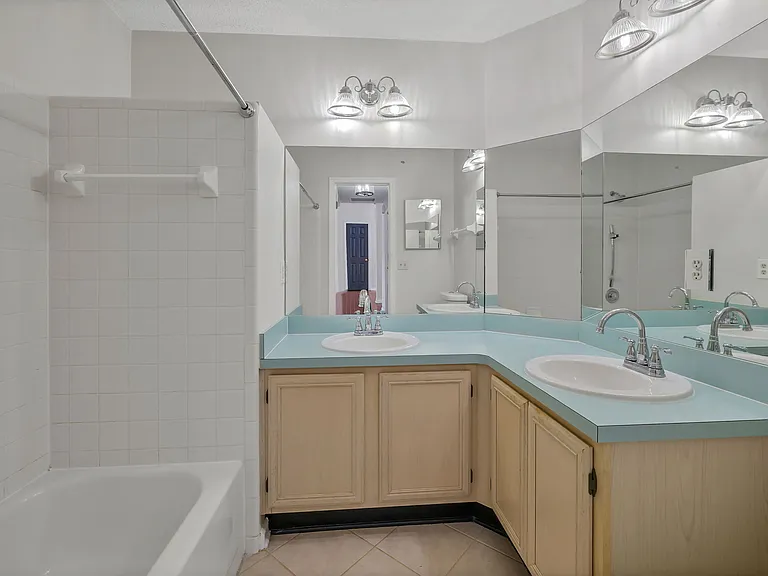 4795 Wandering Pines Trl S — Photo 27
