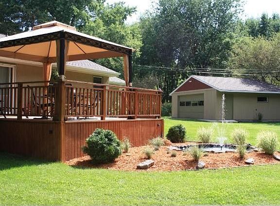 3rd image of 7552 Stillwater Way N