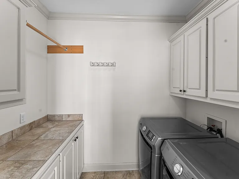 2099 Cypress Cove Ave — Photo 10