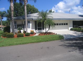 2427 Lancaster Dr, Sun City Center, FL 33573