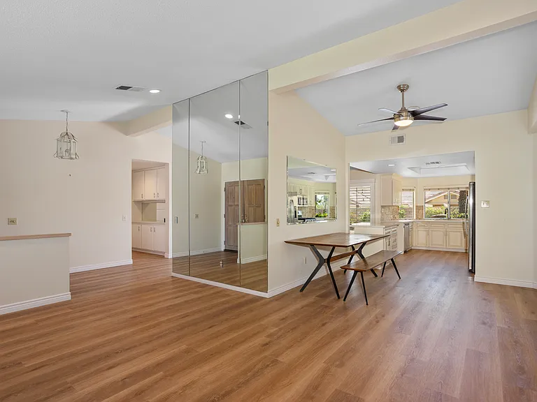 44210 Mariposa Ct — Photo 7