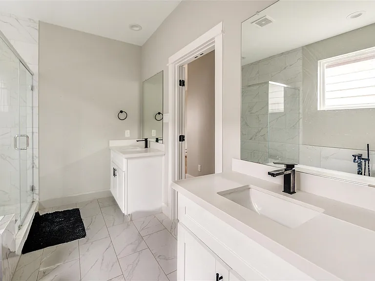 4220 McKinley St — Photo 37