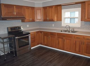 1536 Newman Ave, Lakewood, OH