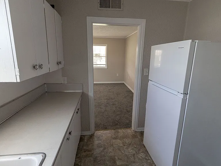 7460 N Wade School Rd #B — Photo 6