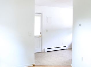 102 Park St, Burlington, VT 05401