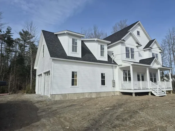 8 Freedom Avenue, Hampden, ME 04444