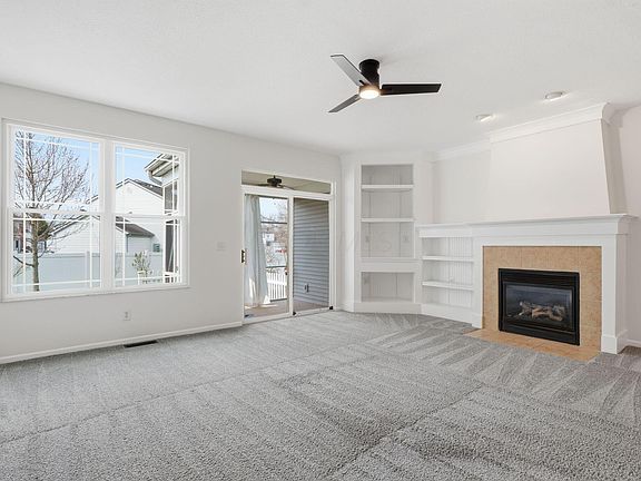 3rd image of 8140 Artisan Way