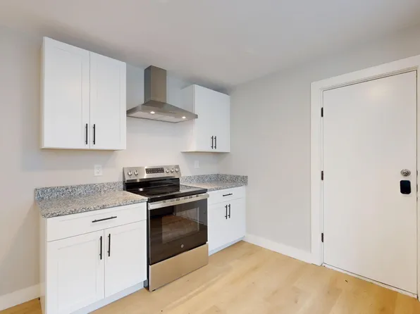 225 E Eagle St, East Boston, MA