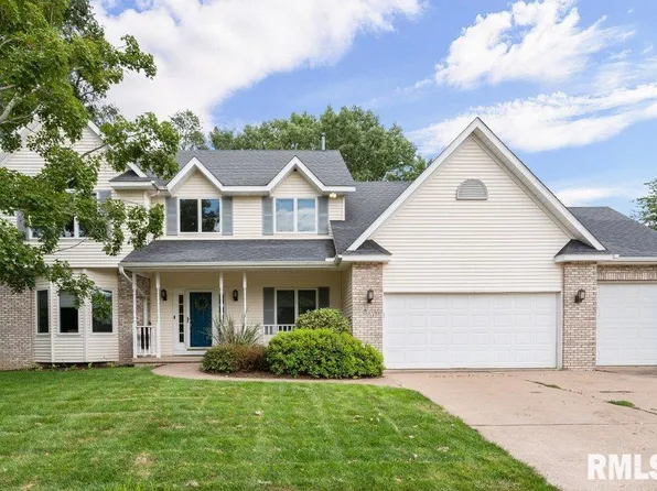 1611 Spring Green Dr, Davenport, IA 52804