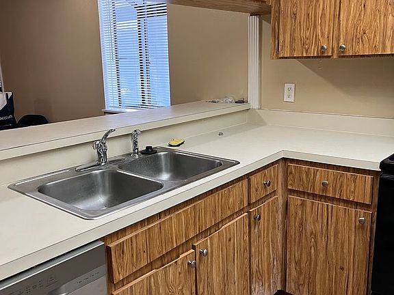 3rd image of 39650 Us Highway 19 N APT 576