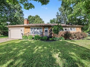 2315 Laurel Ln, Midland, MI 48642
