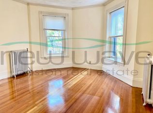 383 Commonwealth Ave #9, Boston, MA 02115