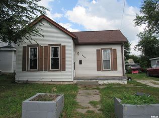 406 S East St, Jacksonville, IL 62650