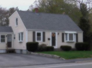 539 W Water St, Rockland, MA 02370