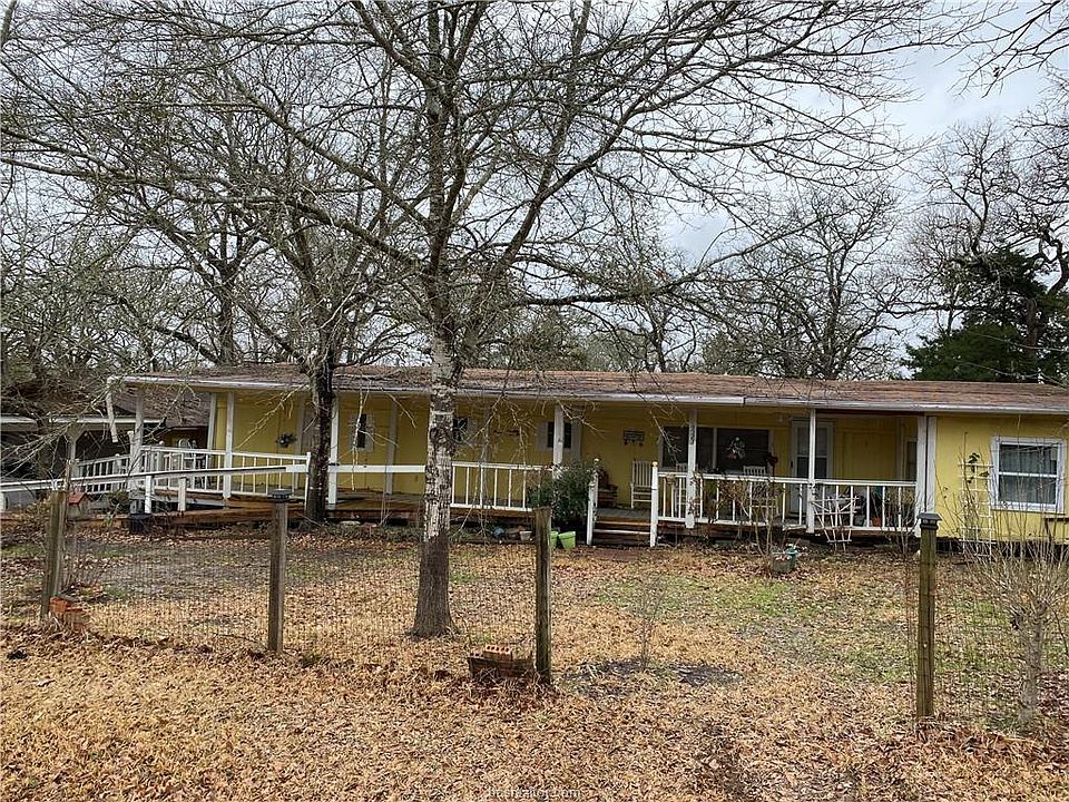 1st image of 4523 Merlin Dr