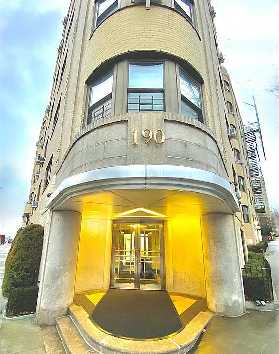 1st image of 190 E Mosholu Parkway S #1J