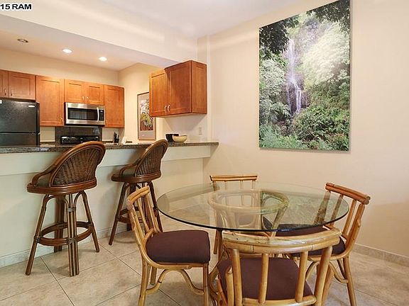 2nd image of 155 Wailea Ike Pl APT 21