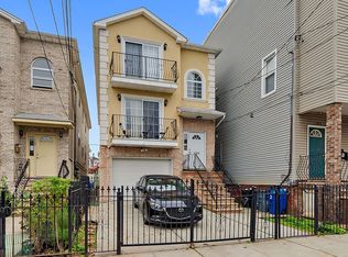 167 Ridge St, Newark, NJ 07104