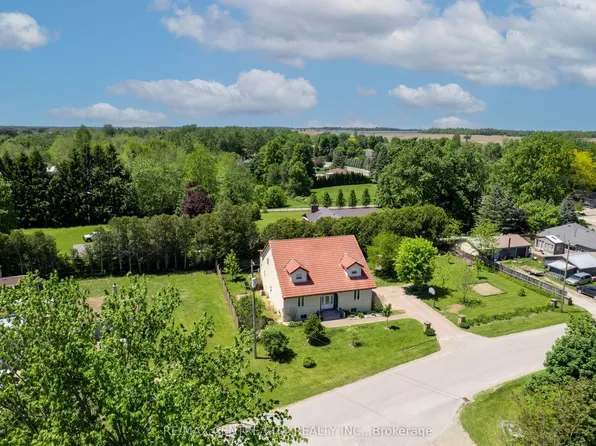 176 Eastman Ave, Adelaide Metcalfe, ON N7G 3K1