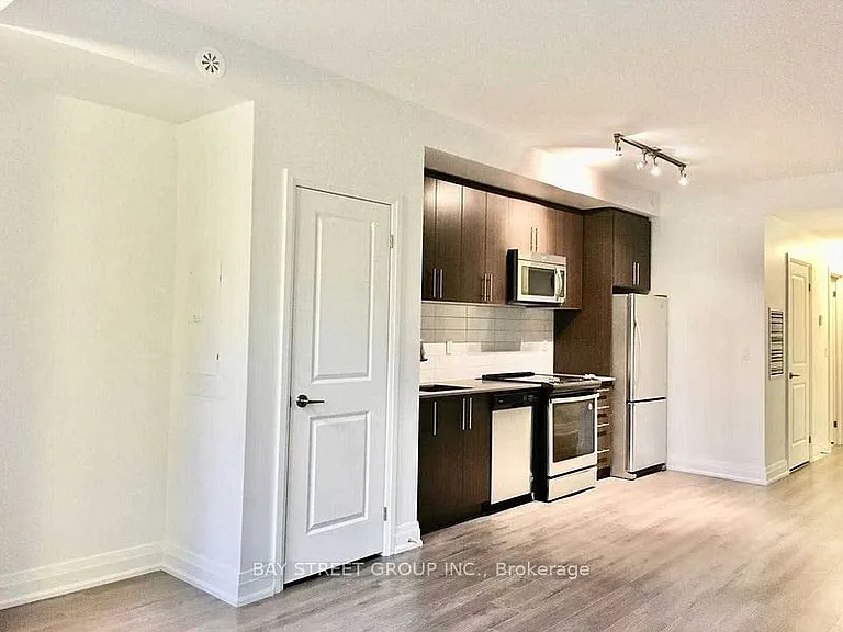 780 Sheppard Ave E #53 — Photo 3