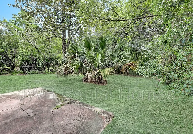 6863 W Virginia Ave — Photo 12