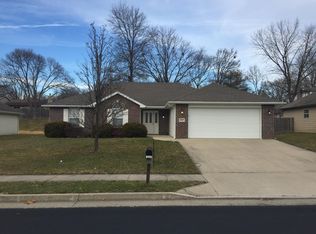 5407 Murfreesboro Dr, Columbia, MO 65201