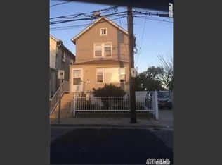 40 Walcott Ave, Inwood, NY 11096