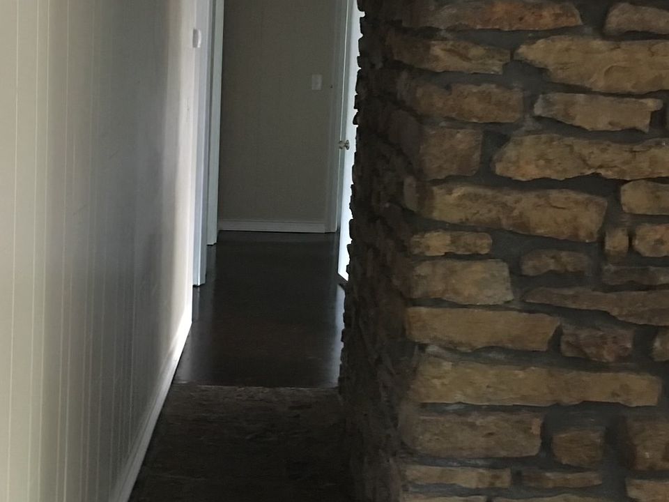 1st image of 13854 Dogwood Dr