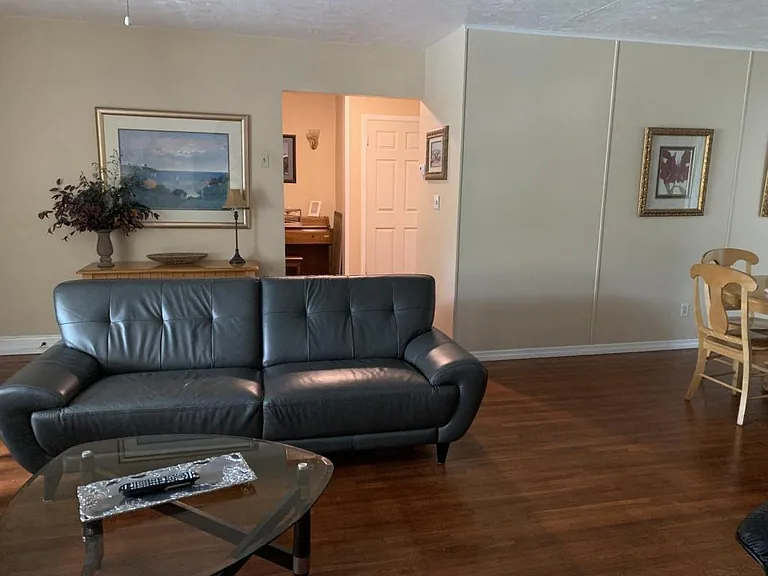 46 Baywood Ave — Photo 7