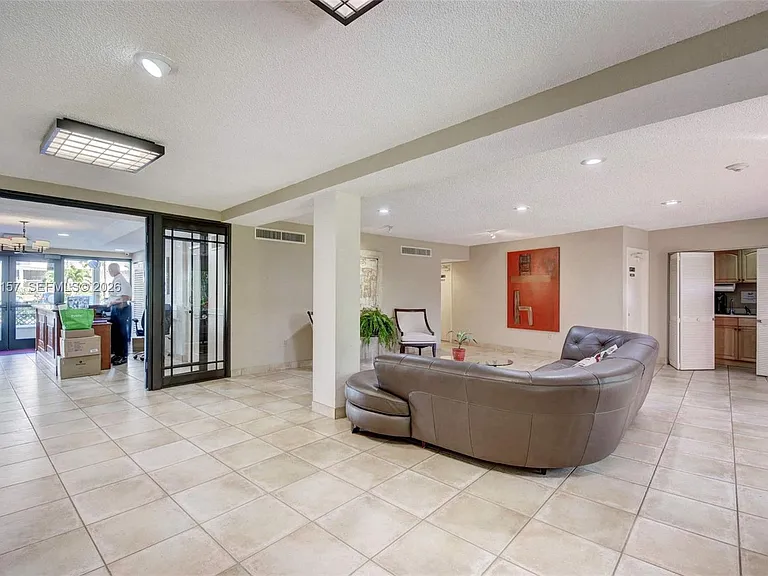 3605 S Ocean Blvd #206 — Photo 23