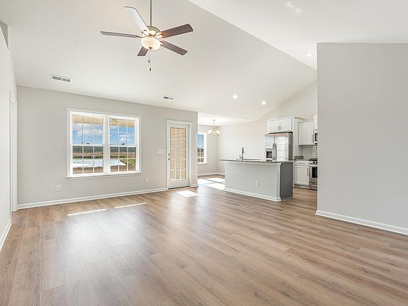 5th image of 913 Woodside Dr. Lot 400 Sewee
