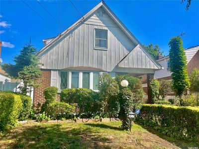 131-79 233rd Street, Jamaica, NY, 11422