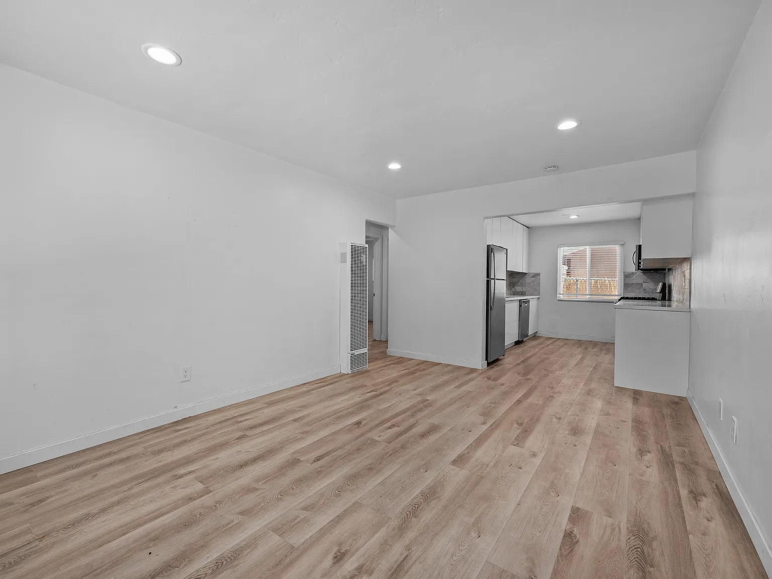 2 bed, 780 sqft, $2,695 — Photo 4