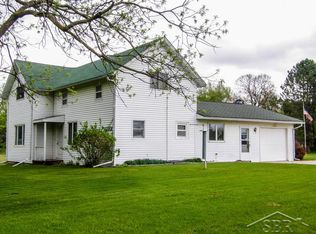 12301 Raucholz Rd, Chesaning, MI 48616