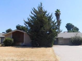 583 E Hazelwood Dr, Lemoore, CA 93245