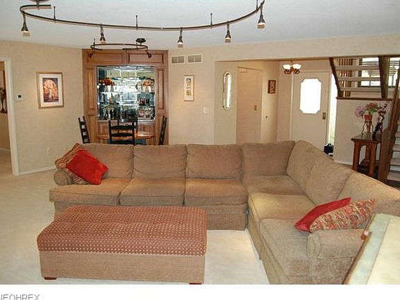 5th image of 1934 Brookwood Dr
