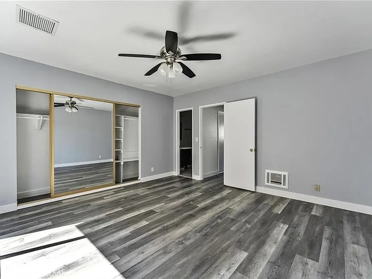5372 Clairemont Mesa Blvd — Photo 18