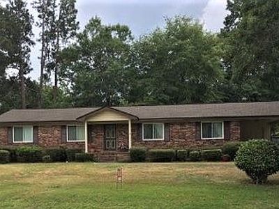 208 S Parkway Dr, Sylvania, GA, 30467