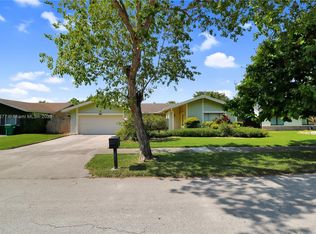 13261 SW 100th Ter, Miami, FL 33186