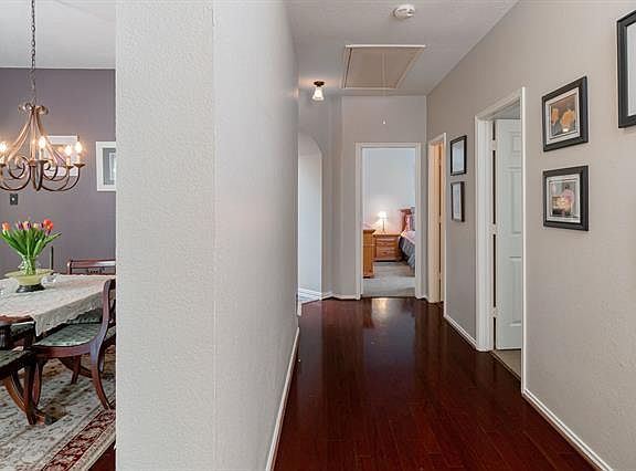 5th image of 5833 Sycamore Bend Ln