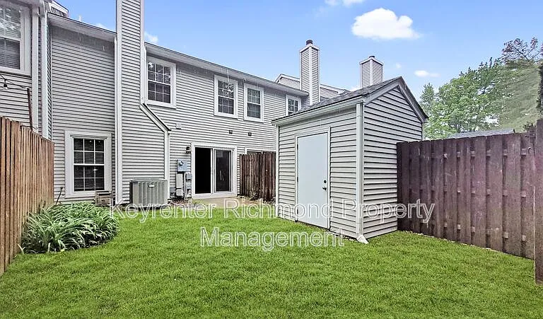 10800 Smithers Ct — Photo 10