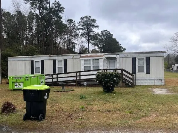 925 Appleton Way NE, Leland, NC 28451