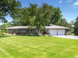 116 Rustic Lake Dr, Colona, IL 61241