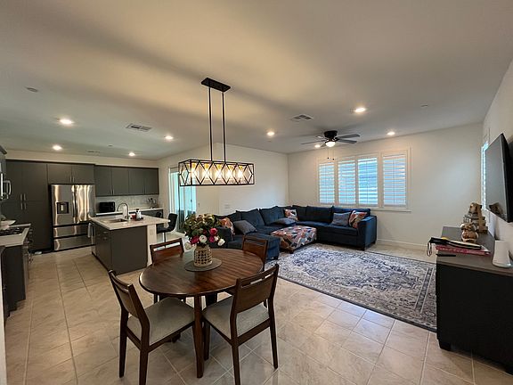 5th image of 76279 Cambridge Dr