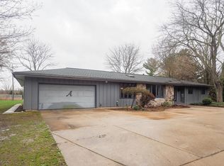14902 A Dr N, Marshall, MI 49068